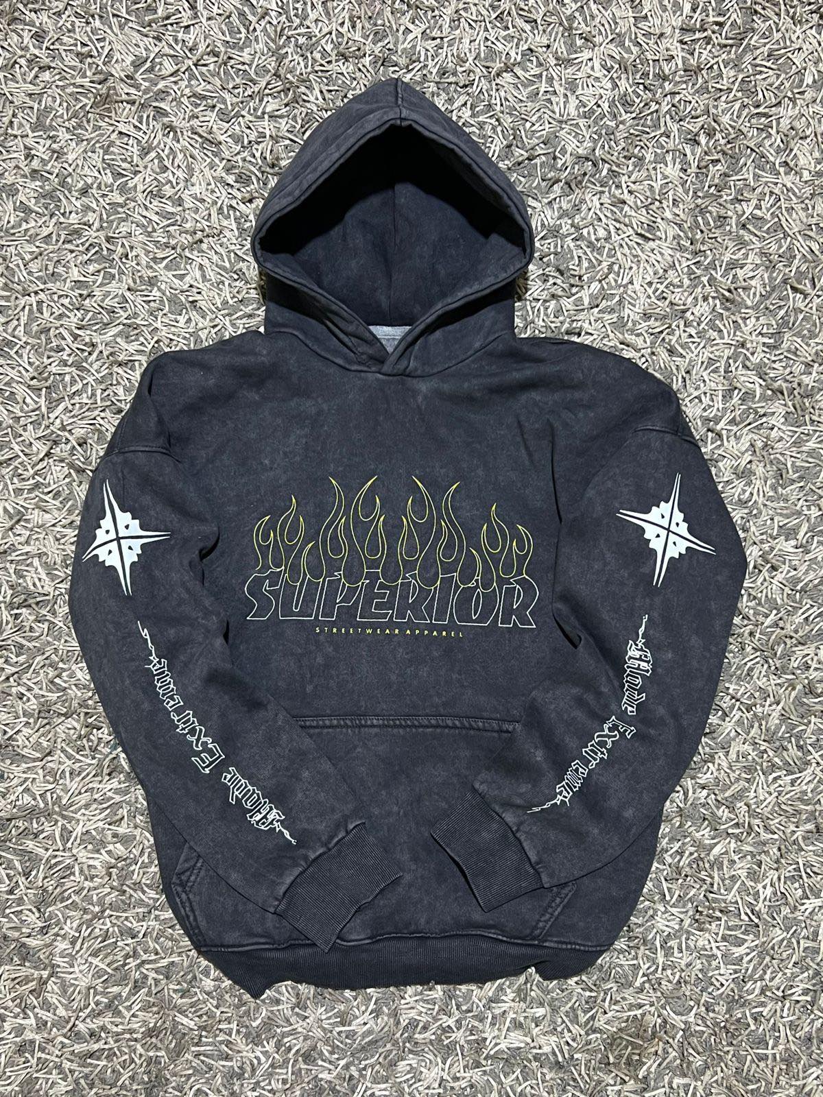 Streetwear hoodie made with french terry fabric